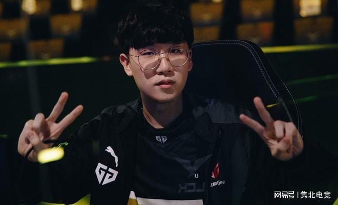 相关体育装 相关体育装