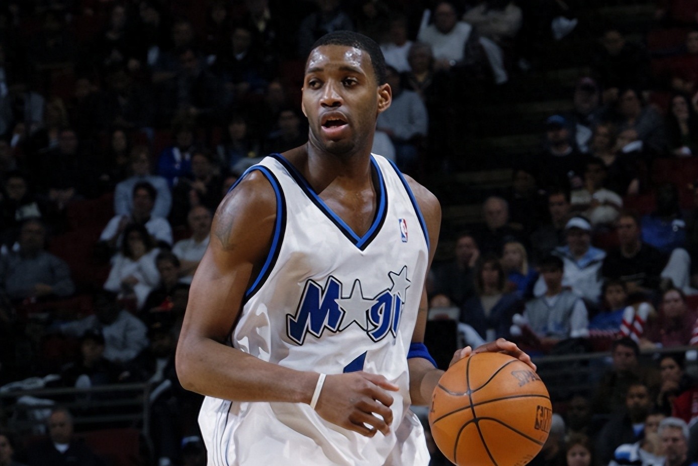 凭借稳定的 凭借稳定的