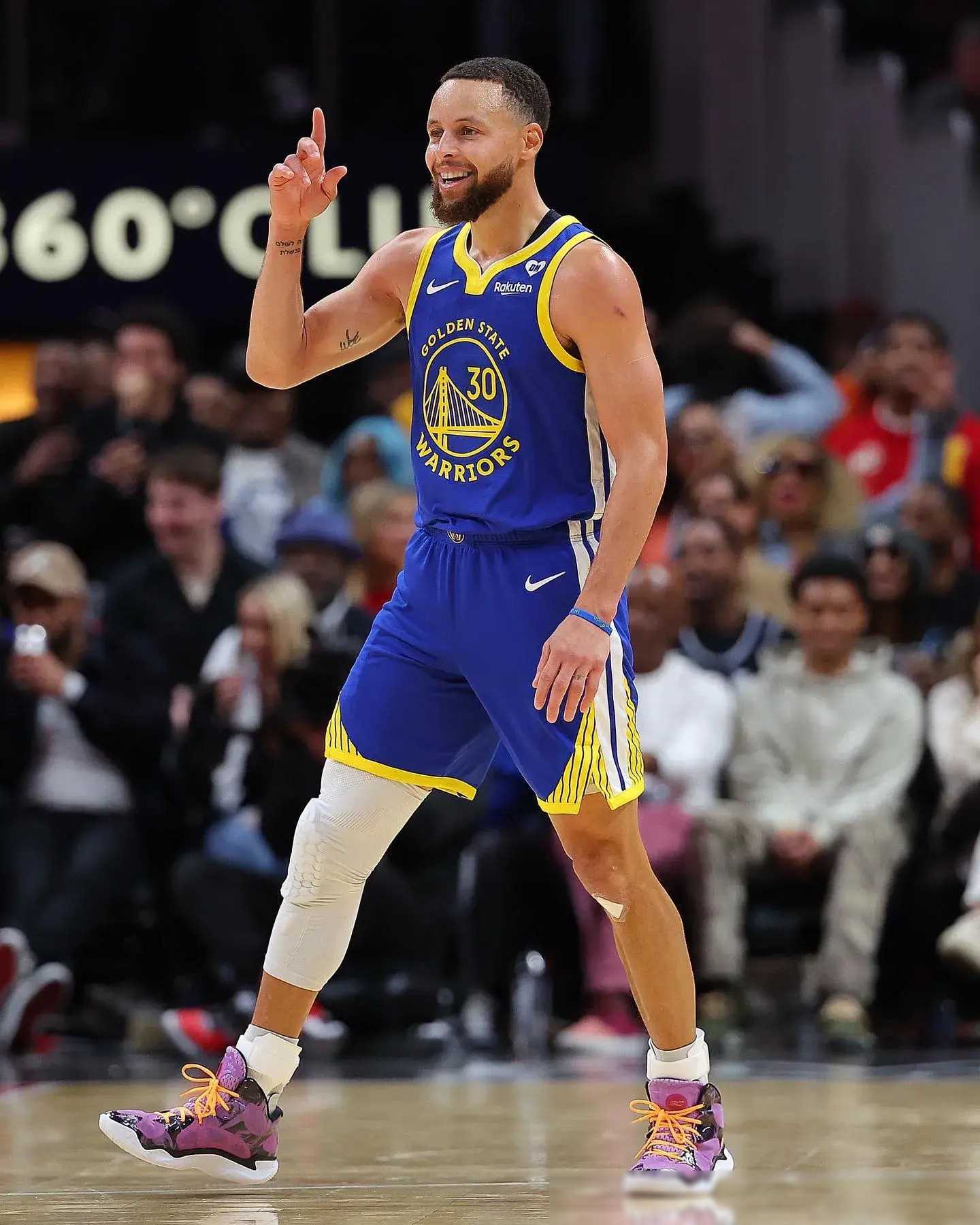 密集防守时 密集防守时